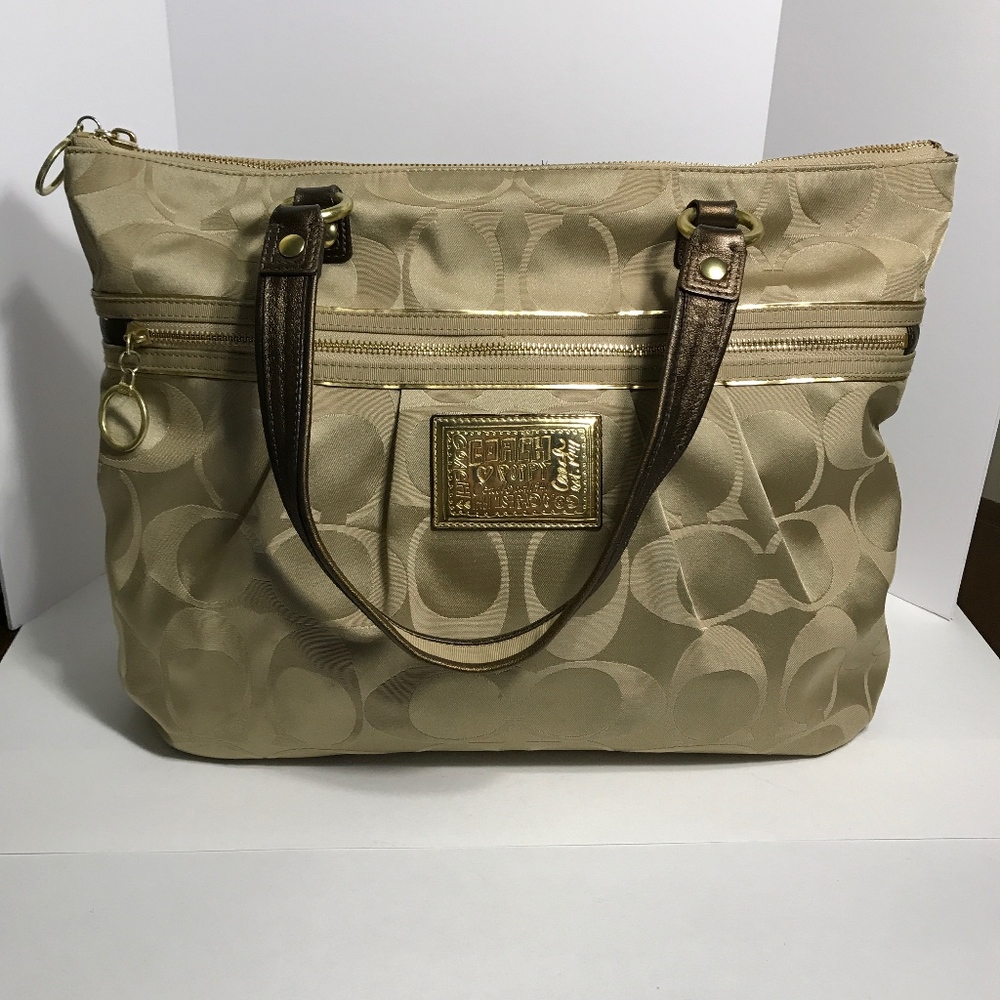 Coach Signature Tote